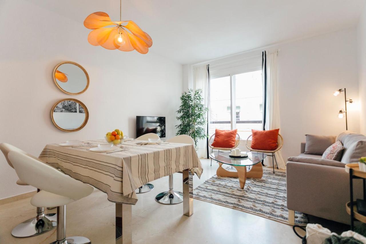 Reformed And Bright- 2Bdr 1Bth- Nervion Apartment เซบีญา ภายนอก รูปภาพ