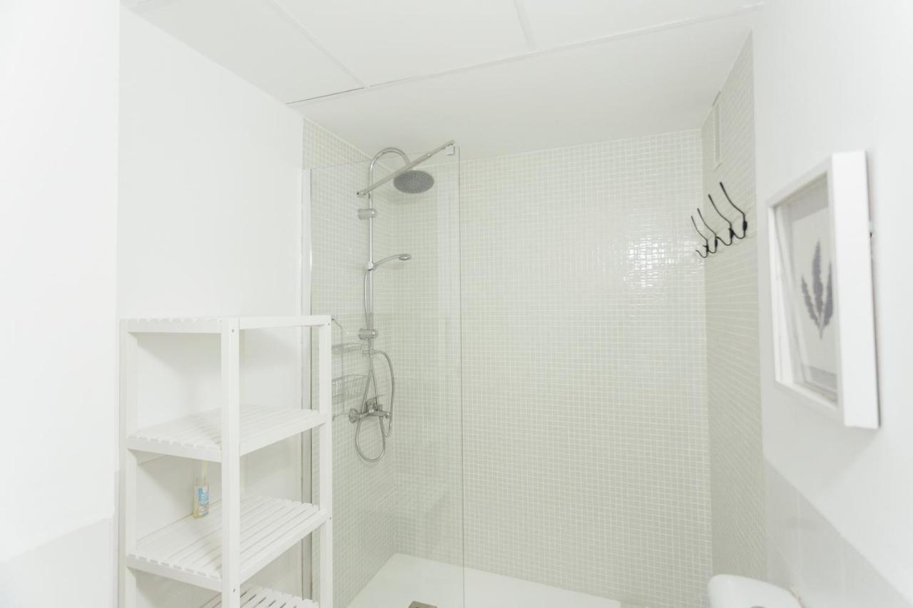 Reformed And Bright- 2Bdr 1Bth- Nervion Apartment เซบีญา ภายนอก รูปภาพ