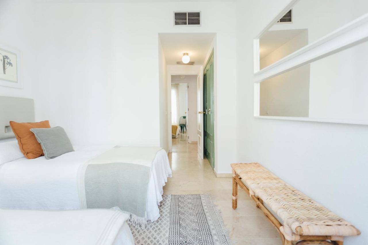 Reformed And Bright- 2Bdr 1Bth- Nervion Apartment เซบีญา ภายนอก รูปภาพ