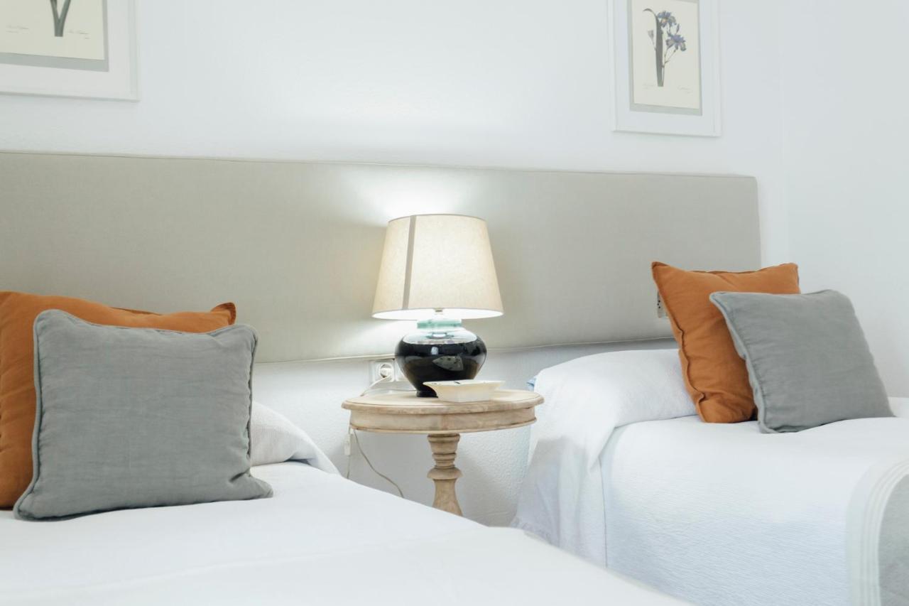Reformed And Bright- 2Bdr 1Bth- Nervion Apartment เซบีญา ภายนอก รูปภาพ
