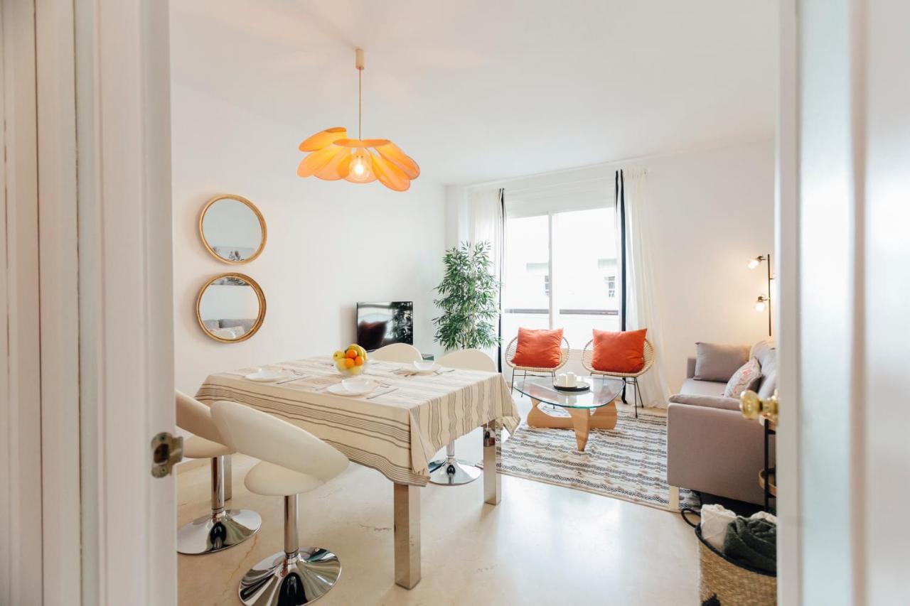 Reformed And Bright- 2Bdr 1Bth- Nervion Apartment เซบีญา ภายนอก รูปภาพ