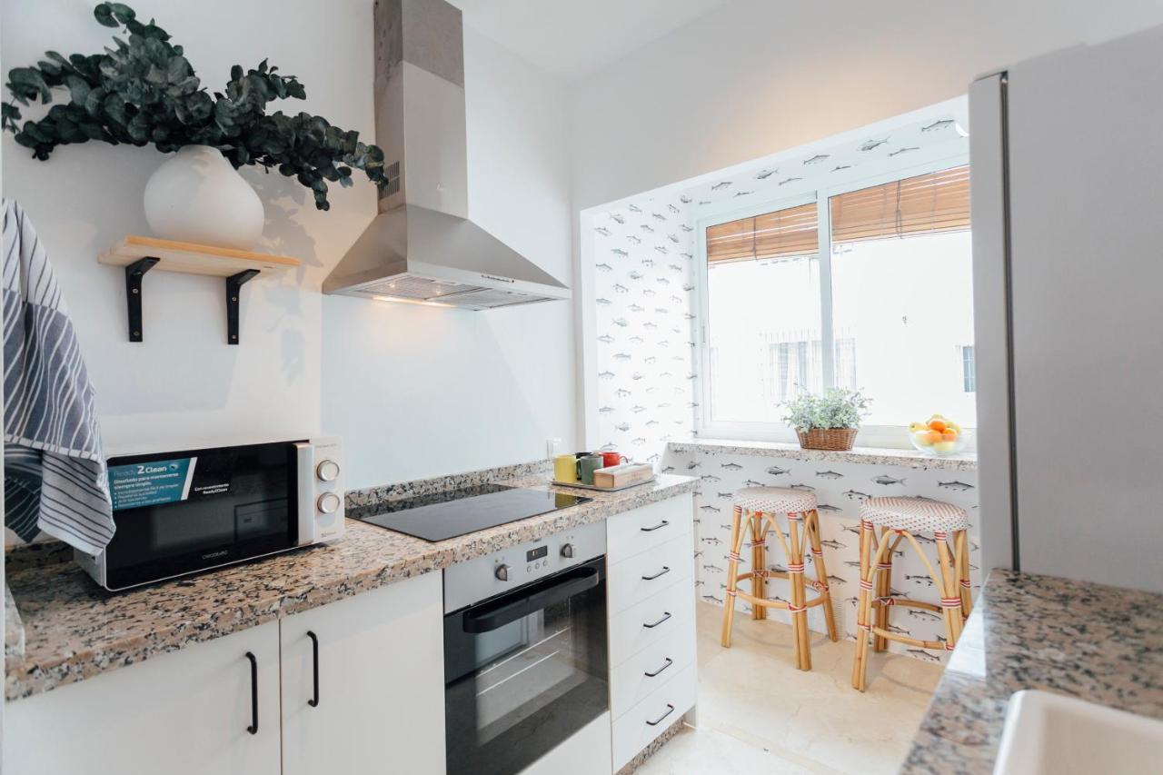 Reformed And Bright- 2Bdr 1Bth- Nervion Apartment เซบีญา ภายนอก รูปภาพ